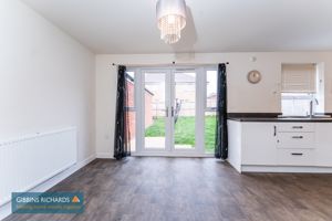 Kitchen/Diner- click for photo gallery